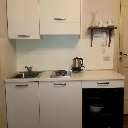 La Casaregina Aparthotel 3*