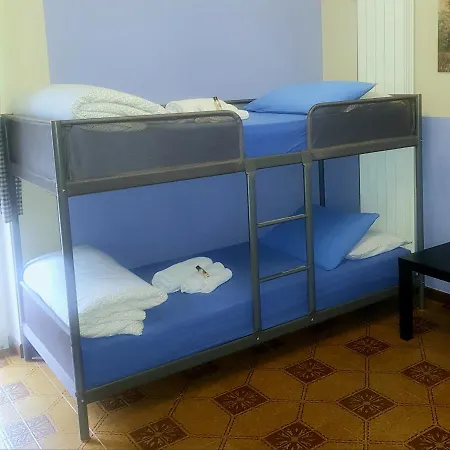 La Casaregina Aparthotel 3*