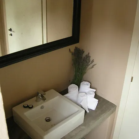 La Casaregina Aparthotel 3*