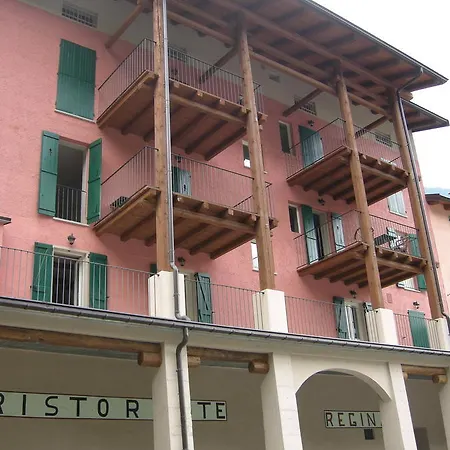 Aparthotel La Casaregina